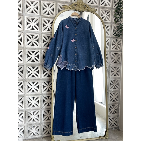 Mariposa Denim Top Mariposa Denim Top